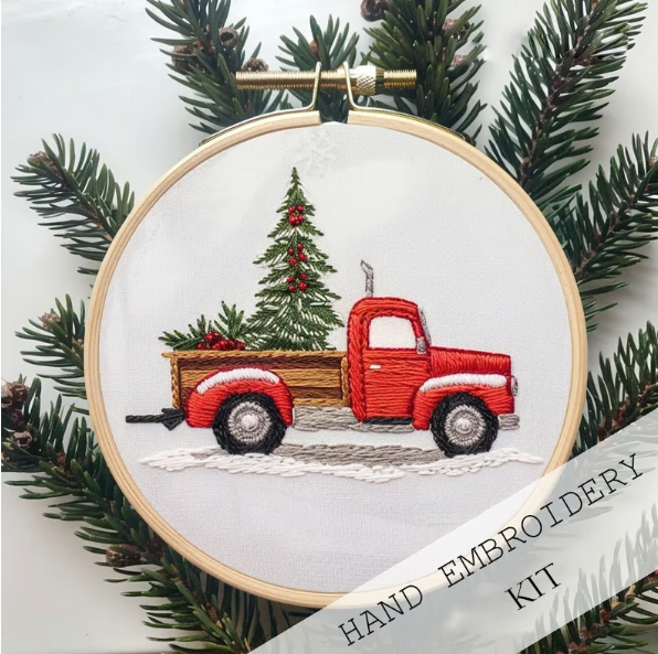 Christmas Embroidery KIT 🎄